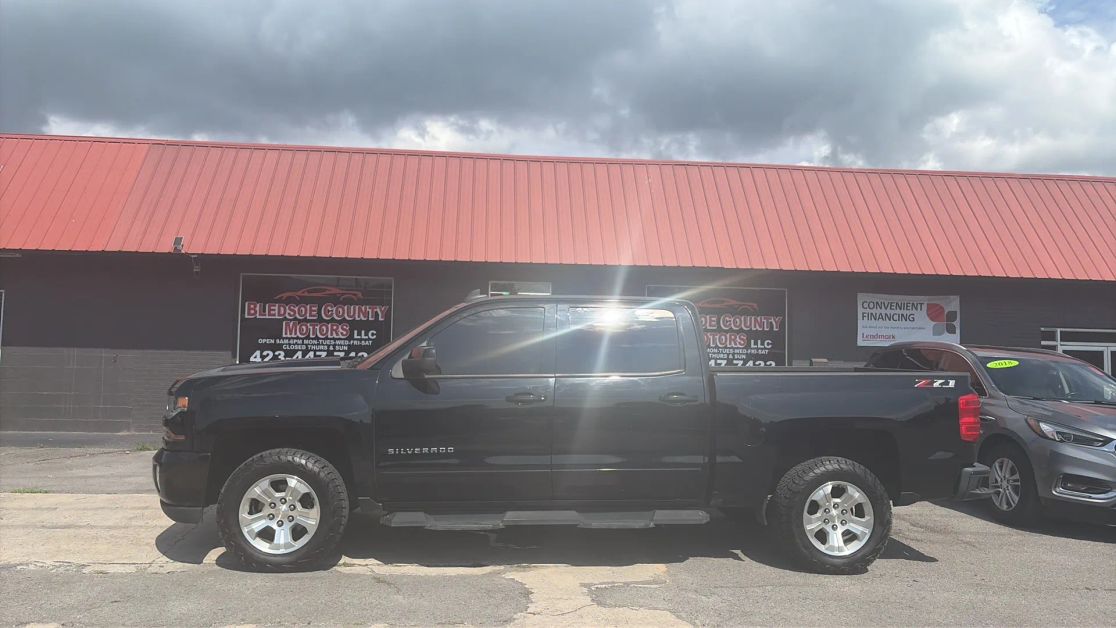 chevrolet silverado 1500 2018 3GCUKREC7JG585854 image chevrolet silverado 1500 2018 3GCUKREC7JG585854 image